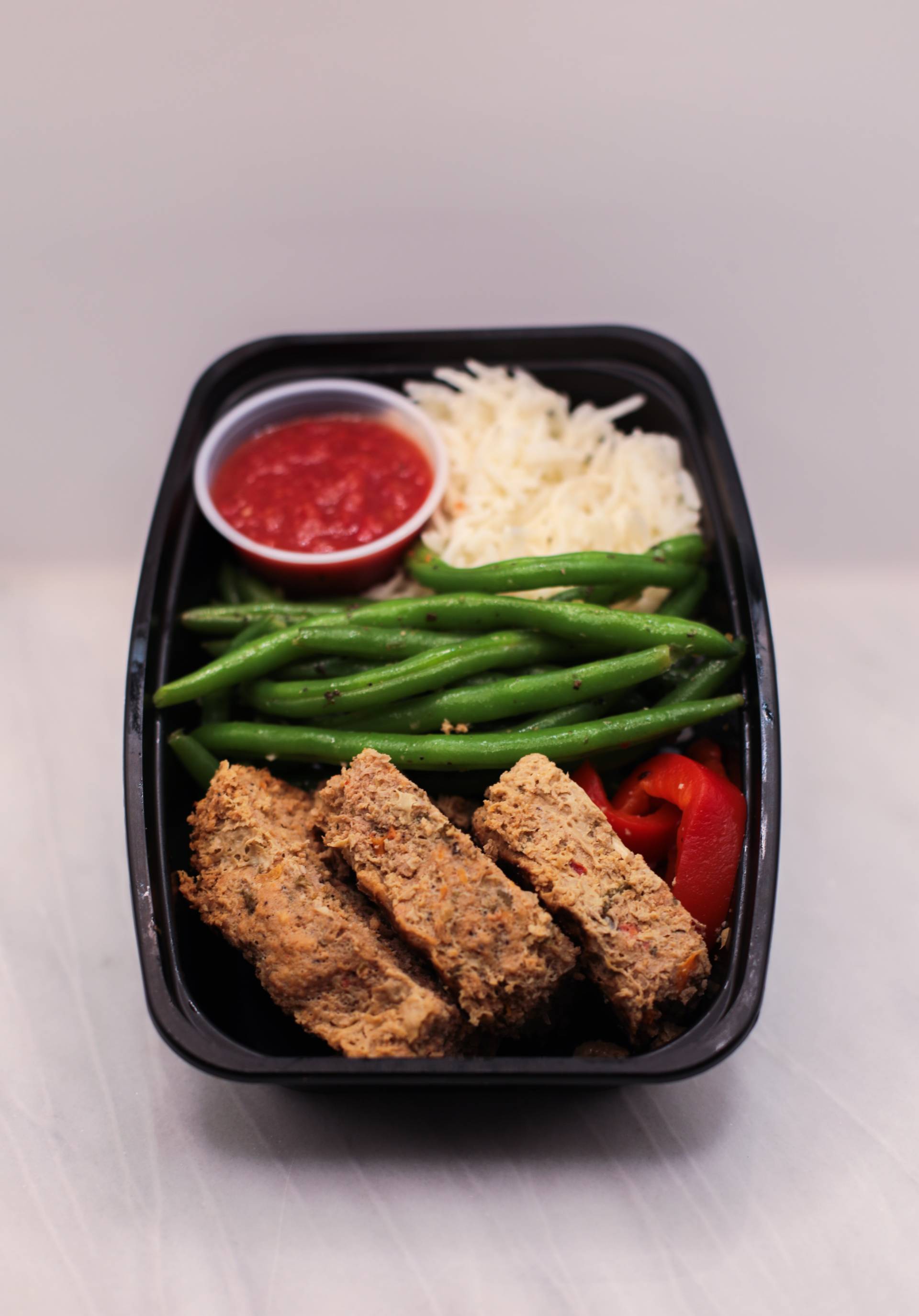 Lean Ground Turkey Meatloaf With White Rice & Green Beans