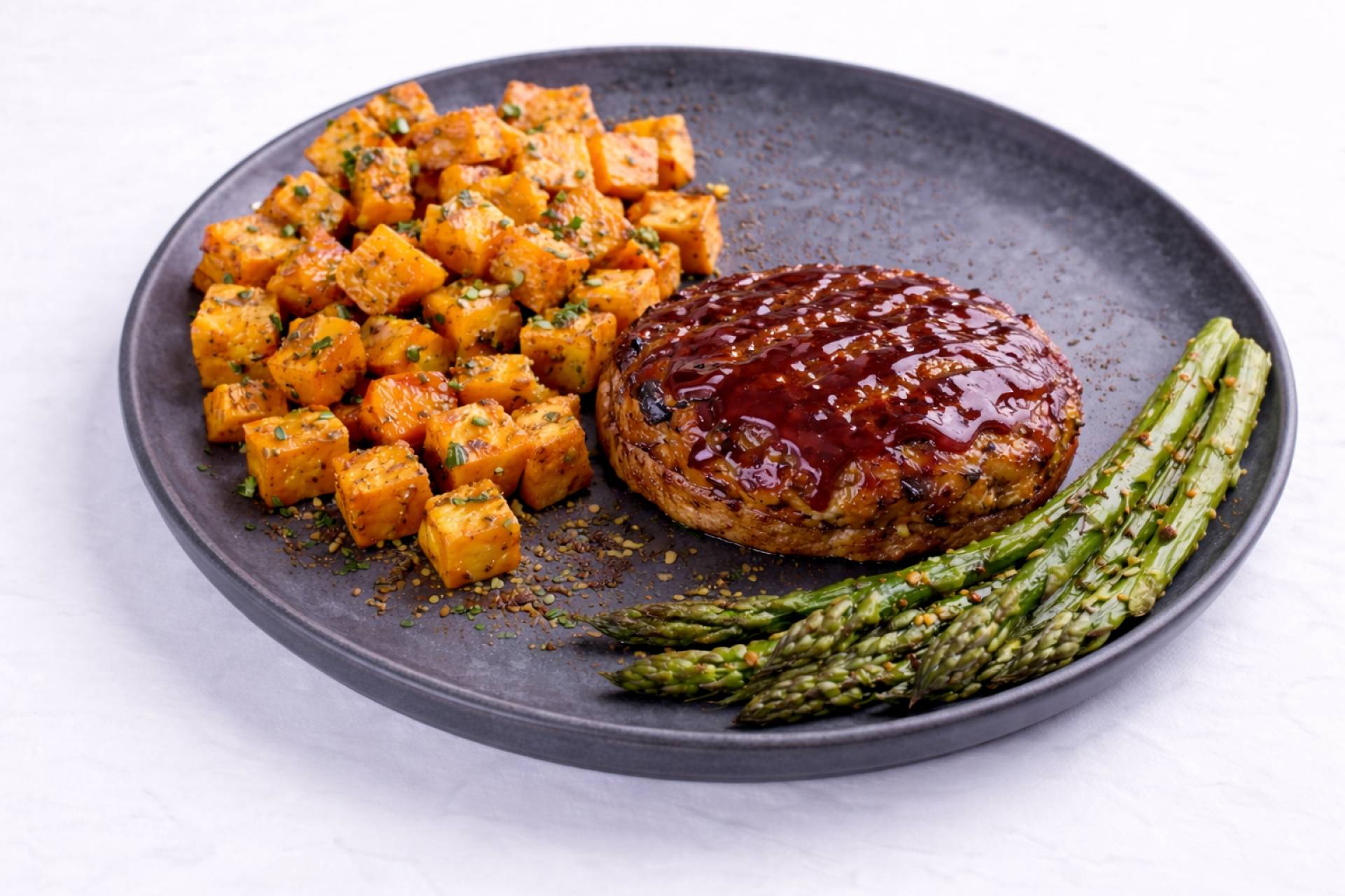 BBQ Grilled Turkey Burger With Sweet Potato & Asparagus